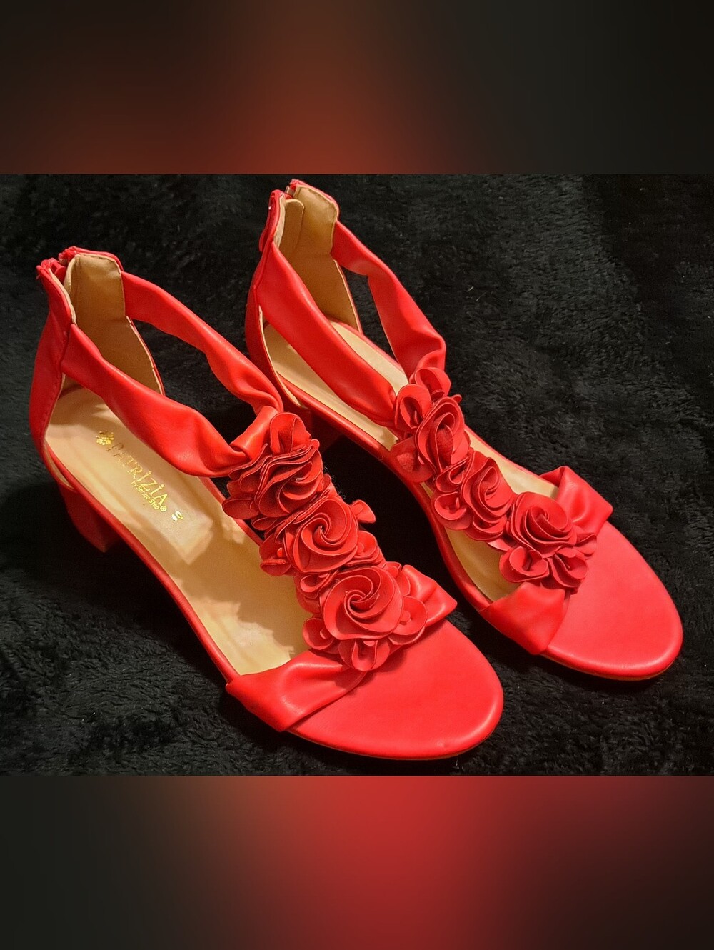Patrizia Women's Red Floral Low Heel Sandals - Unbranded Sz 9